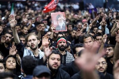  مراسم عزاداری اربعینِ هیأت های دانشجویی در جوار محل شهادت رهبر انقلاب - تسنیم