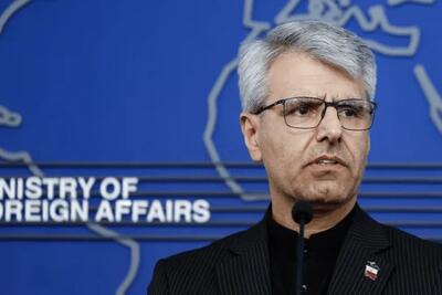 بقائی: مذاکرات ایران و عمان درباره تنگه هرمز ادامه دارد