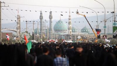  راهپیمایی جاماندگان اربعین در قم؛ دل‌های عاشق در مسیر حسینی