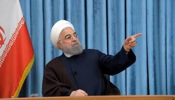 خاطره روحانی از جلسه با رهبر شهید و روایت ایشان از فردی که میخواست برای سخنرانی امام زمان در تهران جایگاه بسازد