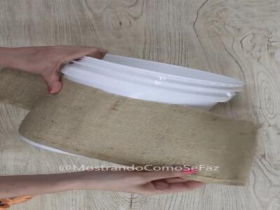  تبدیل سطل پلاستیکی به جا حوله‌ای