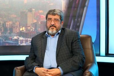 تنگه هرمز وارد فاز جدید شد؛ ایران از دریافت عوارض عبور کشتیها عقبنشینی نمیکند / نبرد بر سر مهمترین شاهراه نفت جهان؛ پیام تازه ایران به بازیگران دریایی / پشت پرده تصمیم ایران درباره تنگه هرمز؛ آیا هزینه عبور از این مسیر استراتژیک تغییر میکند؟
