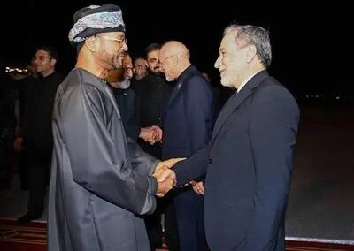 آسوشیتدپرس: مذاکرهکنندگان ایران و عمان پیشنویس توافق درباره تنگه هرمز را نهایی کردهاند