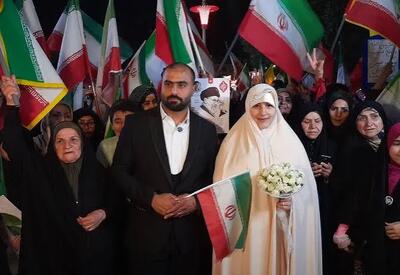  ببینید| غرفه واسطه‌گری ازدواج در مراسم جاماندگان اربعین