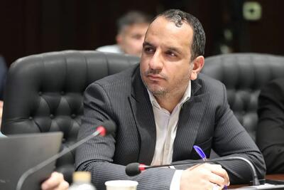 نماینده زرند: توسعه نیروگاههای تجدیدپذیر یک ضرورت راهبردی است