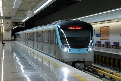 حادثه در قطار شهری مشهد؛ قطار از ریل خارج شد