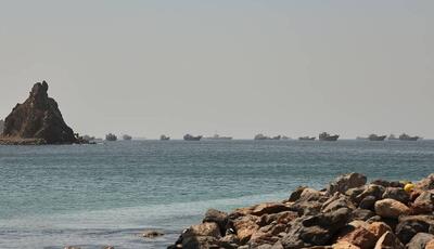 رویترز: ایران و عمان برای تعیین تعرفه ۷ درصدی در تنگه هرمز مذاکره میکنند
