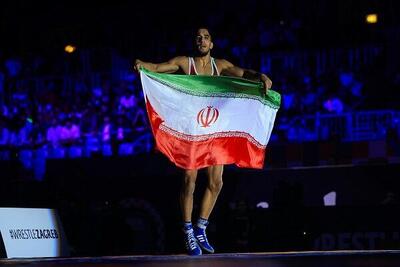  رحمان عموزاد تنها صدرنشین برترین آزادکاران جهان