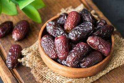 همه چیز درمورد خرما و میزان کالری موجود در آن