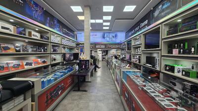 رئیس اتحادیه فناوران رایانه تهران: در ماه های اخیر قیمت اقلام دیجیتال و قطعات کامپیوتری در بازار حدودا ۲۵ درصد افزایش داشته است