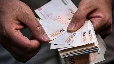 شکاف مزدی در ایستگاه کارمندان دولت/ اختلاف حدود ۵۰درصدی حقوق نیروهای شرکتی با کارکنان رسمی