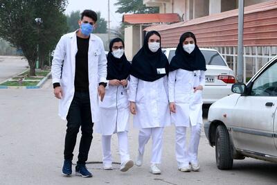  معاون وزارت بهداشت: دانشکده‌های علوم پزشکی که بیش از دو برابر ظرفیت خود دانشجو گرفته‌اند، شبیه به خودرو‌های قاچاق انسان هستند