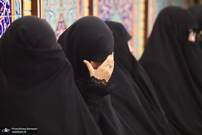  مراسم بزرگداشت رهبر شهید و یادبود والده مادر همسر سپهبد شهید حاج حسین سلامی