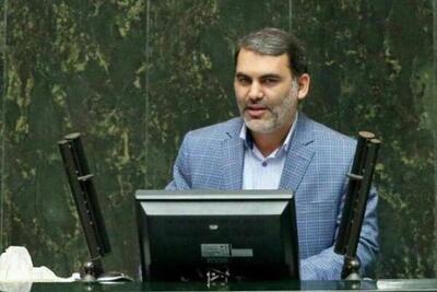 نماینده مجلس: اینکه به طرفدار جنگ یا مذاکره برچسب بزنیم، در اخلاق سیاسی اسلام نیست/ مردم به صورت خودجوش به سمت شعارهای هنجارشکن پیش نمیروند بلکه ...