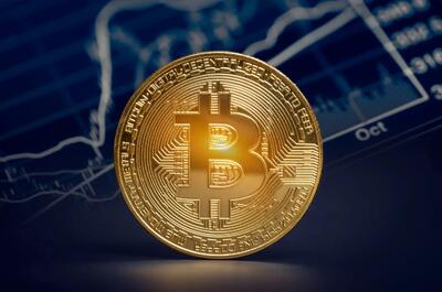  قیمت بیت کوین امروز ۱۴ مرداد ۱۴۰۵ چقدر است؟