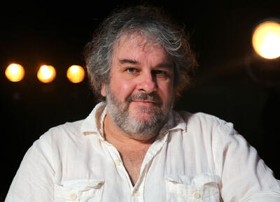  ناگفته‌های پیتر جکسون از ریبوت کنسل‌شده Planet of the Apes؛ وقتی سایه جیمز کامرون و آرنولد مانع شد