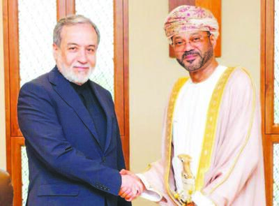 بلند شدن دود سفید از خاورمیانه در انتظار چراغ سبز سران