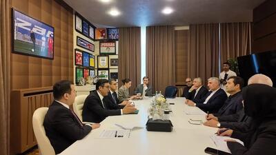  امضای سند همکاری سه‌ساله ورزش و جوانان ایران و آذربایجان/ بازدید وزیر ورزش ایران از مجموعه ملی تیراندازی و جودو آذربایجان