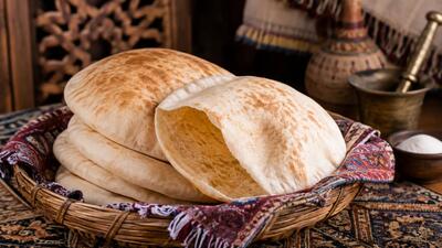  نان پیتای خانگی مخصوص شاورما؛ نرم، لطیف و کاملاً پف کرده!