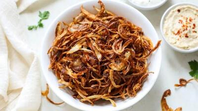  طرز تهیه پیاز داغ مجلسی و خواص شگفت انگیز آن برای سلامتی