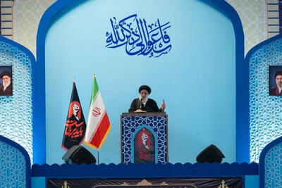  امام جمعه کرج: با کودتای برهنگی مواجه شده ایم/ استمرار حضور در میدان موجب عقب نشینی دشمن شده