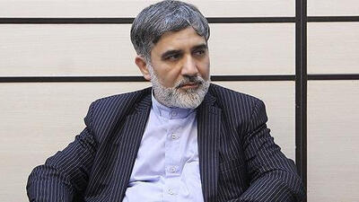عضو کمیسیون اصل نود مجلس: در صورت ادامه سیاست مداخلهجویانه واشنگتن تنگه هرمز را باز نمی کنیم