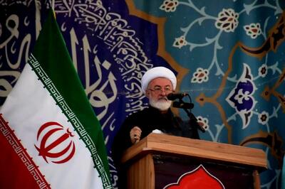 امام جمعه شاهرود: وحدت مهمترین نیاز امروز امت اسلام و ملت ایران است