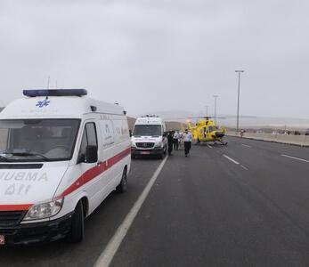 بالگرد اورژانس قم برای انتقال سریع مصدومان تصادف زنجیرهای پرواز کرد