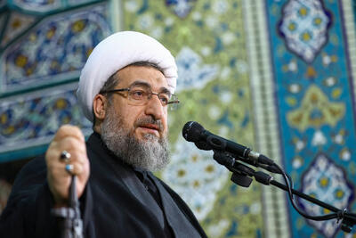 امام جمعه تبریز: حفظ وحدت در شرایط کنونی اوجب واجبات است