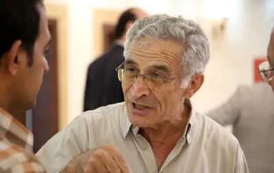  وهاب زاده، بنیانگذار مکتب مدرسه طبیعت در ایران در هشتاد سالگی، دماوند را فتح کرد/ عکس