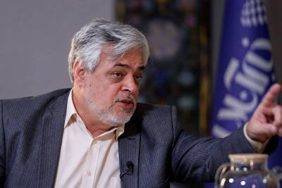 محمد مهاجری: مهاجری: تقدیس جنگ و تقبیح مذاکره، کشور را از مسیر عقلانی خارج میکند/ هر جنگی تمام میشود؛ آخرش باید پشت میز مذاکره نشست