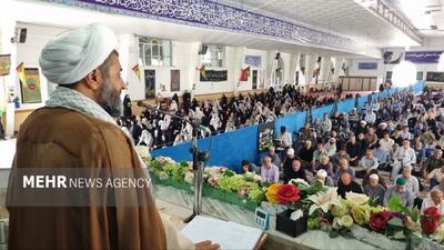  امام جمعه شیروان: مدیریت مصرف بنزین نیاز به واردات را کاهش می‌دهد
