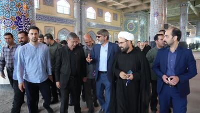  دیدار استاندار لرستان با مردم پس از نماز جمعه؛ تأکید بر پیگیری مطالبات