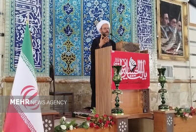  امام جمعه موقت مهدیشهر: اربعین مدرسه آینده‌نگری و ایستادگی است