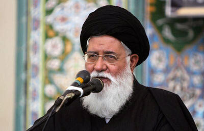 خطیب نماز جمعه مشهد: پایان جنگ بدون دستیابی به حقوق و منافع ملی، پیروزی دشمن است