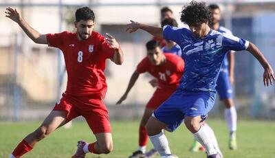  اصغرزاده: پوررشید مشکل اسپانسرینگ ملوان را حل کرد