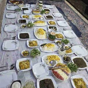  سفره دورهمی کنار عزیزان 💞💞💞