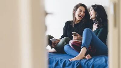 ۷ اشتباه رایج والدین در مورد دوستیهای نوجوانان + راهحل های علمی