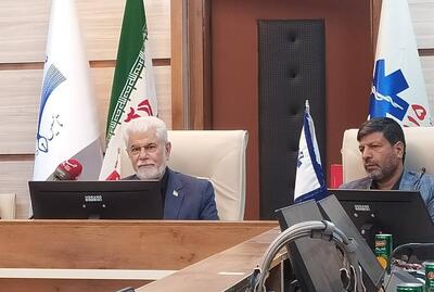 پیگیری تامین دارو، حمایت از بیماران و حل مشکل آب زاهدان