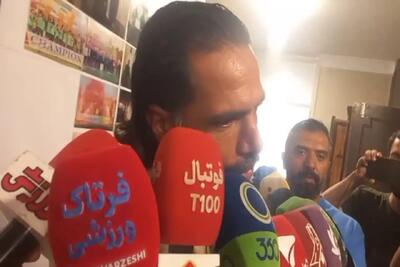  فیلم| افشاگریِ بمبِ ساعتیِ استقلال؛ صادقی مدیران را به دروغگویی متهم کرد!