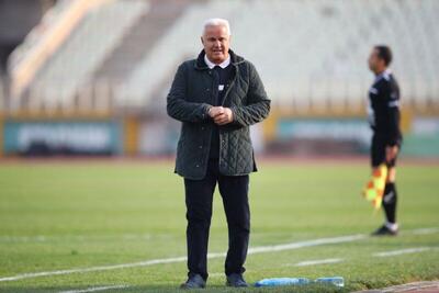 حمله تند اسطوره به ترسوها؛ پیوس: مربی ترسو به درد پرسپولیس نمیخورد!