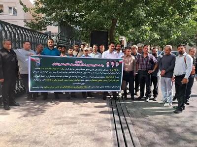 تجمع مجدد رانندگان ایثارگرِ جامانده از طرح تبدیل وضعیت/ به وعدهها عمل نکردند
