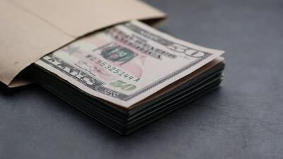 بروزرسانی قیمت دلار امروز شنبه 17 مرداد 1405 | کاهش قیمت آزاد، رشد حواله