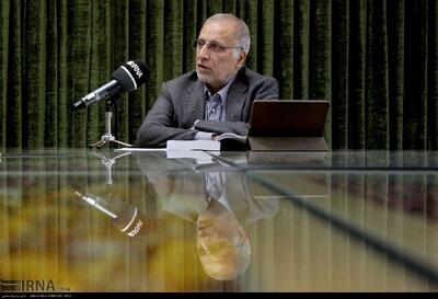 هادی خانیکی: دنیای امروز برای زیست روزنامهنگارانه مناسب نیست/ خبرنگاری یک تعهد تاریخی