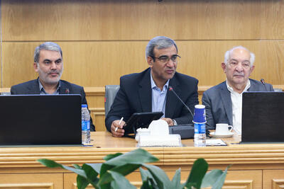 استاندار خراسان رضوی: ظرفیتهای علمی دانشگاه برای رفع نیازهای مهارتی استان استفاده شود