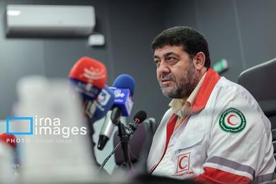 خبرنگاران در روزهای جنگ شانه به شانه امدادگران در میدان حاضر شدند