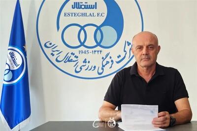 تمدید قرارداد اوزجان بیزاتی با آبیپوشان