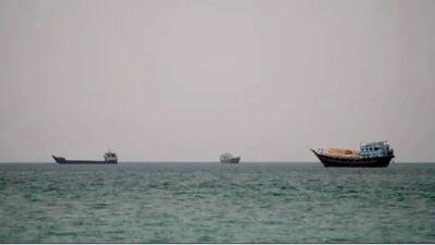 حمله موشکی به نفتکش اماراتی در تنگه هرمز/ عراقچی: توافق با عمان نزدیک است/ شبکه «ایبیسی: توافق ایران و عمان برای بازگشایی تنگه هرمز ۶۰ روزه است