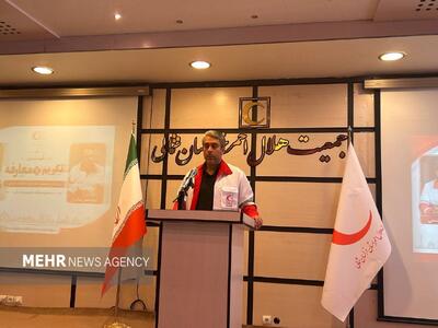 نورانی: مجوز جذب ۶ هزار نیروی جدید برای هلالاحمر اخذ شد - پارس فوتبال