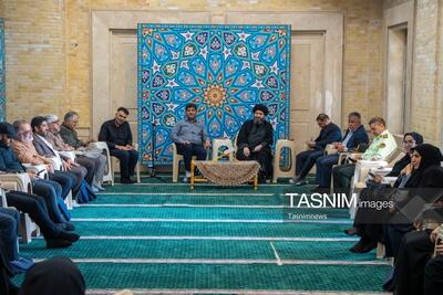 امام جمعه زنجان: خود را خادم رسانه‌ها می‌دانم؛ مطالبات ‌را پیگیریم - تسنیم